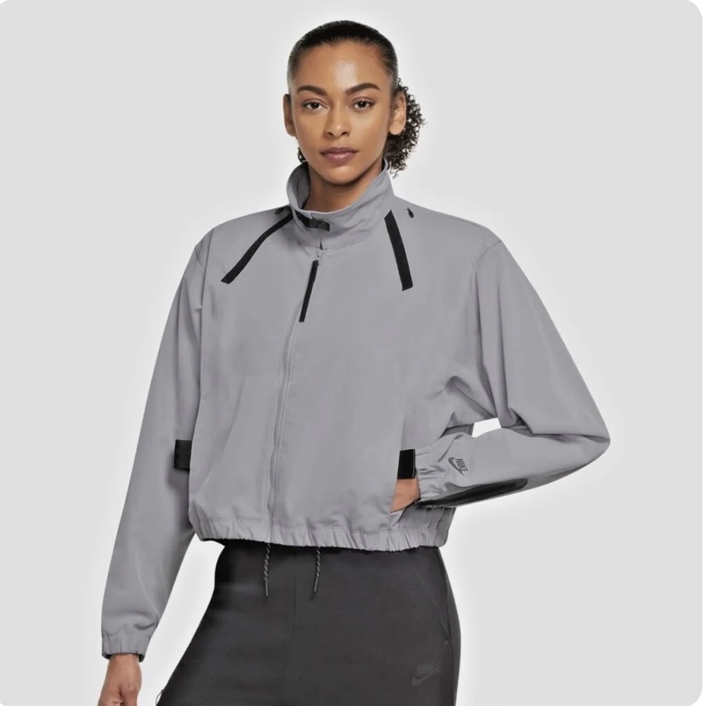 🌺🍎NWT Women's Nike Tech Pack Premium Woven Oversized Jacket